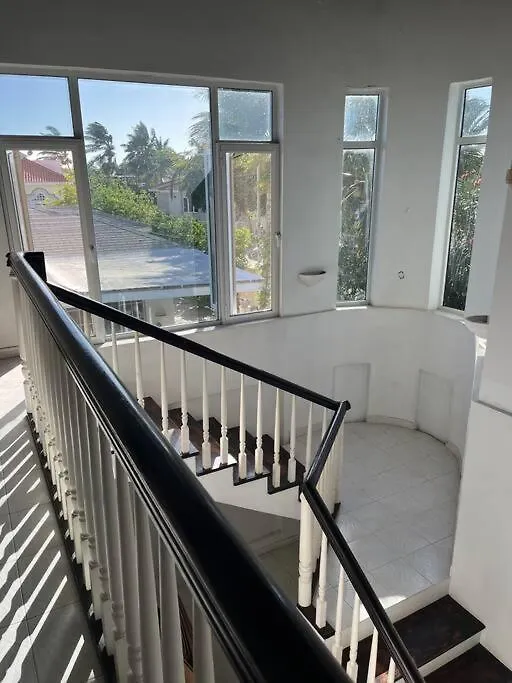 Bidabreezes Villa Great Location Palm Beach Holiday home